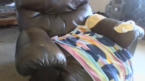 raining down on me online show from 20, 12, 2024