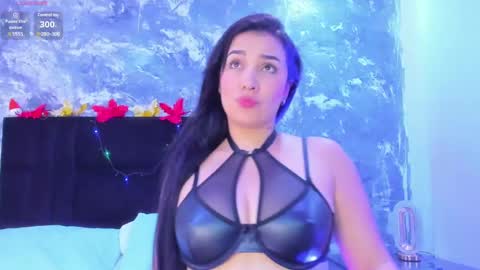     online show from 22, 12, 2024