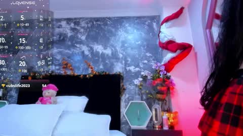     online show from 12, 2, 2025