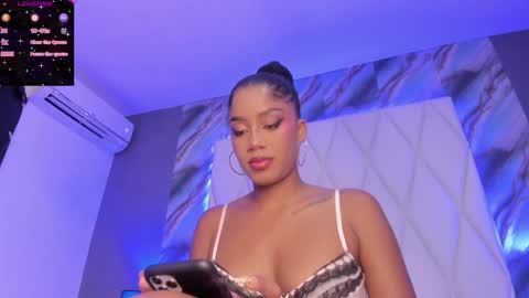  Briana  online show from 25, 1, 2025