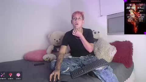 Snapshot of brianna_hard chatting on 11, 9, 2025 Brianna online show from 11, 9, 2025