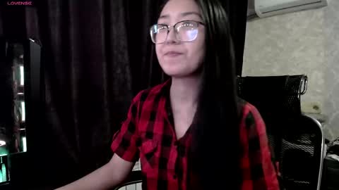 Aisha online show from 11, 2, 2025