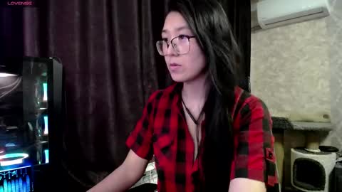 Aisha online show from 28, 2, 2025