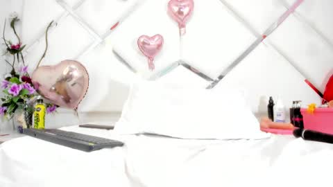 Snapshot of brigittewright chatting on 18, 2, 2025 BrigitteWright online show from 18, 2, 2025