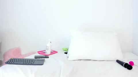 Snapshot of brigittewright chatting on 28, 11, 2025 BrigitteWright online show from 28, 11, 2025