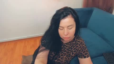 brilliantegirl_ online show from 12, 5, 2026