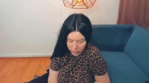 brilliantegirl_ online show from 29, 5, 2026