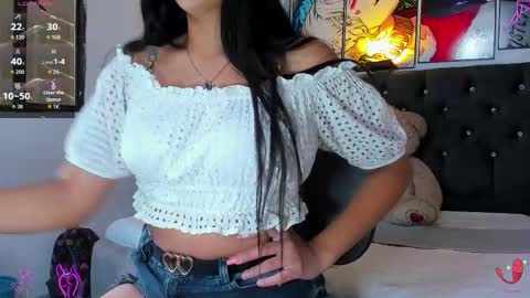 briseida_white online show from 17, 12, 2025