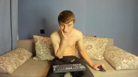 bristlebback online show from 26, 11, 2025