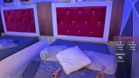 BritannyClaire online show from 28, 9, 2025