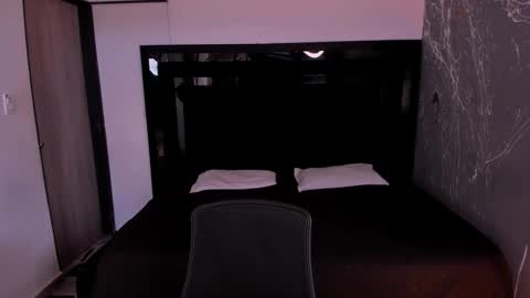 Snapshot of britanyfoxx chatting on 28, 10, 2025 britanyfoxx online show from 28, 10, 2025