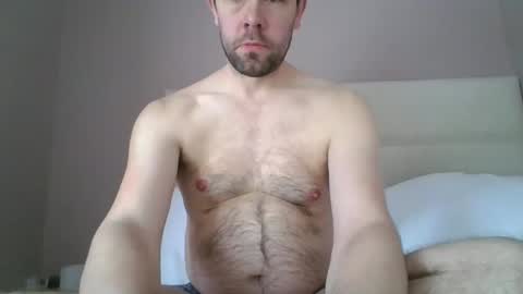 Snapshot of britguy6985 chatting on 23, 1, 2025 britguy6985 online show from 23, 1, 2025