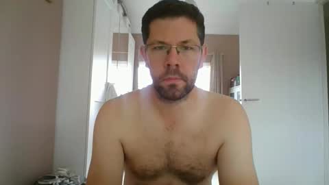 Snapshot of britguy6985 chatting on 2, 10, 2025 britguy6985 online show from 2, 10, 2025
