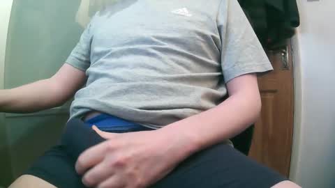 British Tom online show from 13, 11, 2025