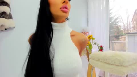 Snapshot of britney_charm chatting on 10, 1, 2026 britney_charm online show from 10, 1, 2026