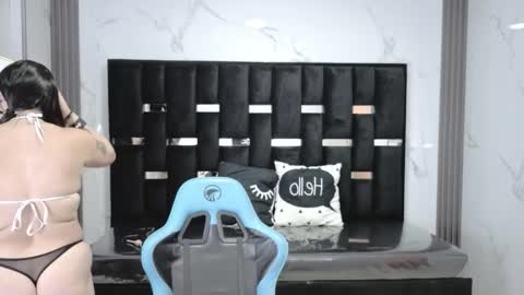 Britney  online show from 21, 9, 2025