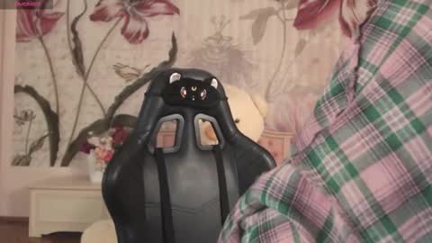 britneybarker online show from 21, 11, 2025