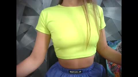 BritneyxKittens online show from 18, 10, 2025