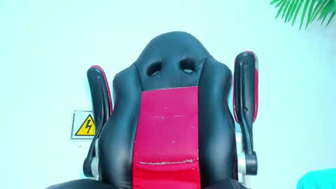 BRIYIT     online show from 6, 2, 2025