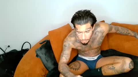 Bronzedink online show from 18, 12, 2025