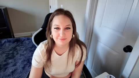 brookebee online show from 2, 3, 2025