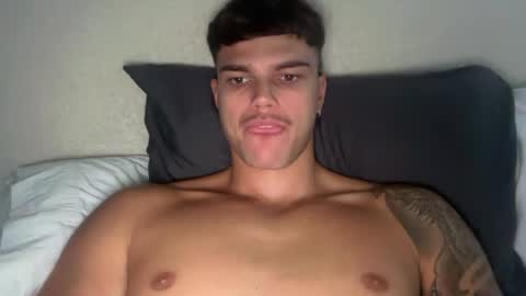 BrooklynTay online show from 18, 6, 2026