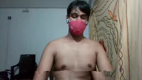 Snapshot of brownguy2505 chatting on 18, 1, 2025 brownguy2505 online show from 18, 1, 2025