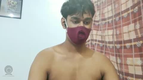 Snapshot of brownguy2505 chatting on 28, 9, 2025 brownguy2505 online show from 28, 9, 2025