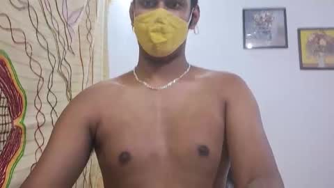 Snapshot of brownguy2505 chatting on 27, 11, 2025 brownguy2505 online show from 27, 11, 2025