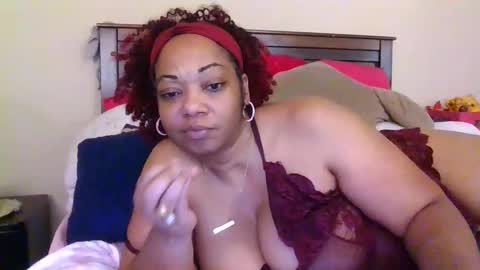 brownroundrenee online show from 8, 9, 2025