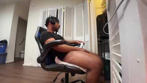 Brownskinshortyy online show from 3, 2, 2026