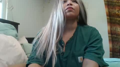 EtherealLilac online show from 6, 12, 2024