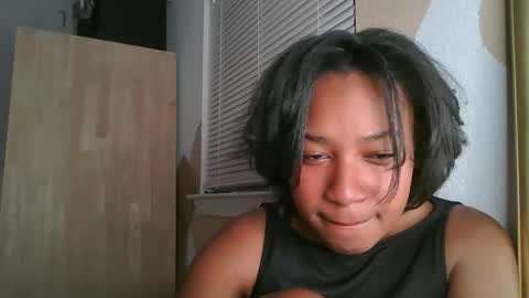 Snapshot of brownsugarcutie3 chatting on 20, 10, 2025 Brownsuagrcutie online show from 20, 10, 2025