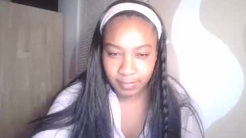 Snapshot of brownsugarcutie3 chatting on 16, 11, 2025 Brownsuagrcutie online show from 16, 11, 2025