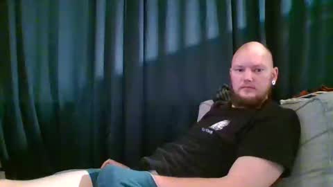 Snapshot of browsiebirdie chatting on 16, 11, 2025 browsiebirdie online show from 16, 11, 2025