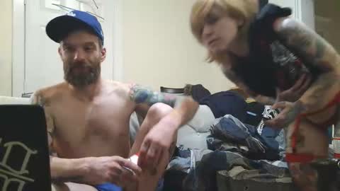 Canadiantryoncouple online show from 20, 2, 2026