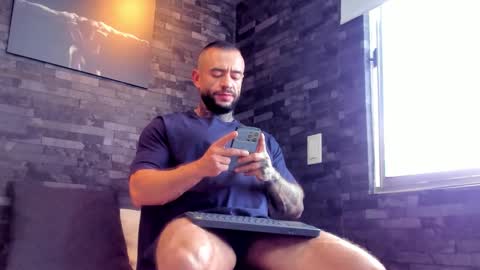 brucedallas online show from 20, 9, 2025