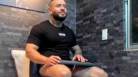 brucedallas online show from 11, 5, 2026