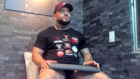 brucedallas online show from 8, 6, 2026