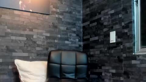 brucedallas online show from 24, 6, 2026