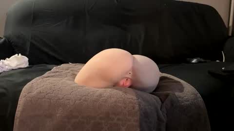 Instagram  bruce88x online show from 20, 2, 2026