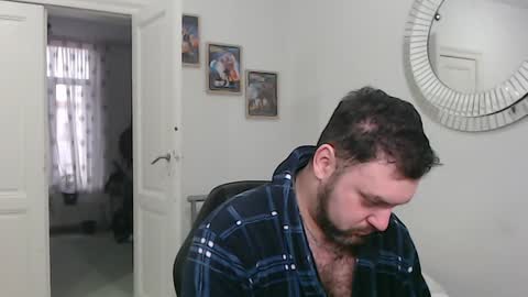 Snapshot of brucemf chatting on 5, 1, 2025 Bruce online show from 5, 1, 2025