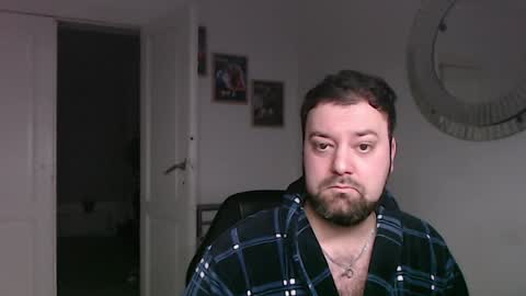 Snapshot of brucemf chatting on 18, 1, 2025 Bruce online show from 18, 1, 2025