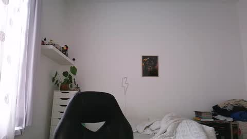 Snapshot of brucemf chatting on 1, 10, 2025 Bruce online show from 1, 10, 2025