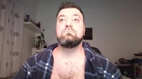 Snapshot of brucemf chatting on 27, 10, 2025 Bruce online show from 27, 10, 2025