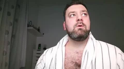 Snapshot of brucemf chatting on 5, 11, 2025 Bruce online show from 5, 11, 2025