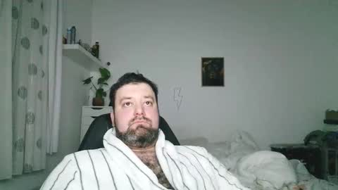 Snapshot of brucemf chatting on 27, 11, 2025 Bruce online show from 27, 11, 2025