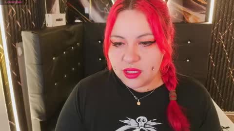 Bruja SCarlata online show from 14, 4, 2026