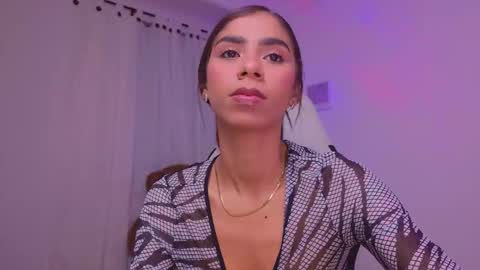 SARAH  online show from 3, 2, 2026