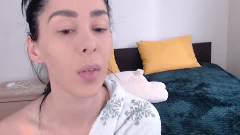 Ellis online show from 13, 4, 2026